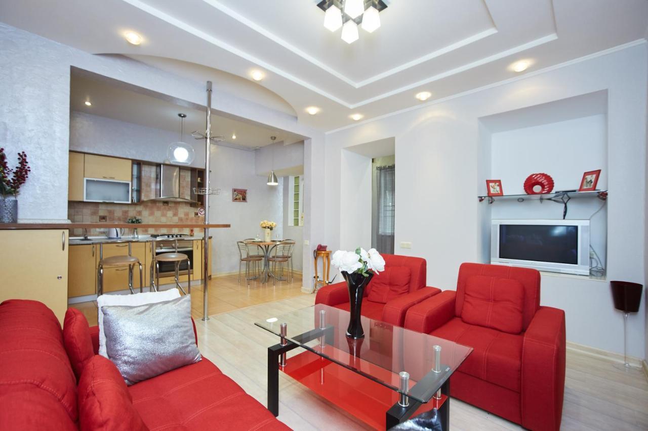 Langery Residence Central Apartments オデッサ エクステリア 写真