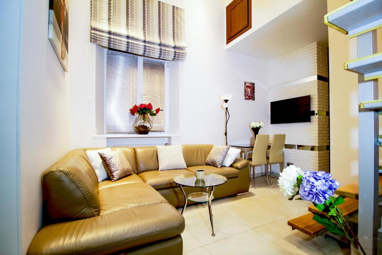 Langery Residence Central Apartments オデッサ エクステリア 写真